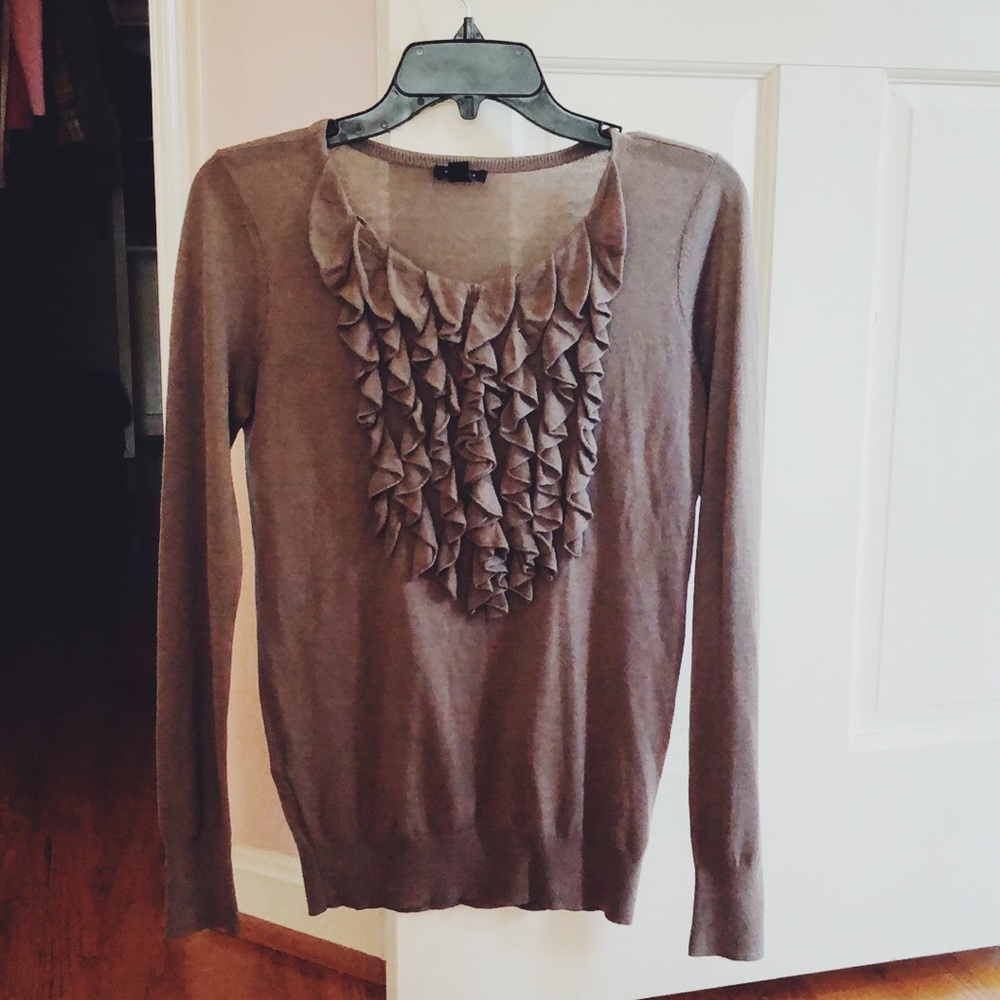 Ann Taylor size XS like-new sweater!